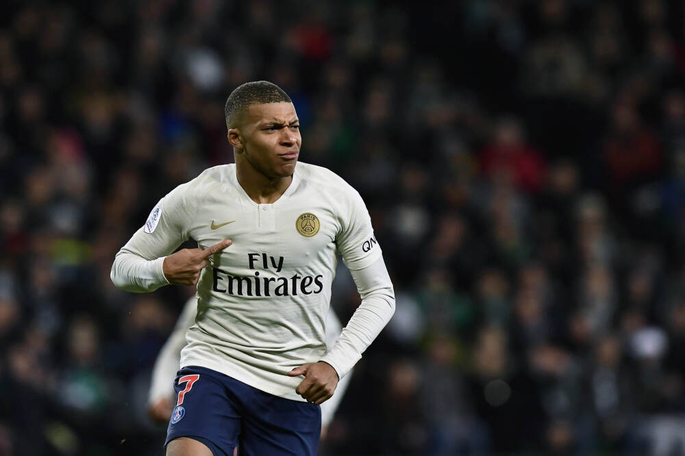 豪掷43亿, PCB独角兽, 猛攻AI!